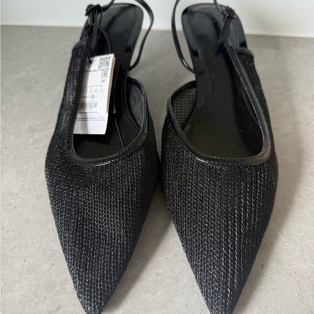 Zara Black Textured Pointed Slingback Heels